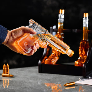 Open image in slideshow, 3 Gun Whiskey Decanter Set
